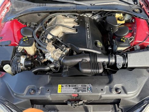 Used 2000 Lincoln LS image 7
