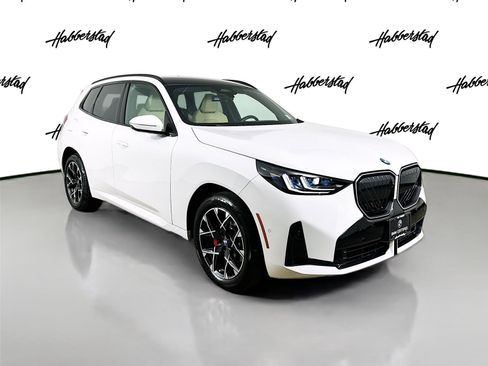 Used 2025 BMW X3 xDrive30i w/ Premium Package image 3