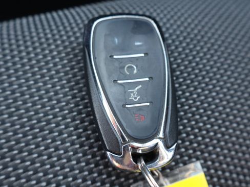 Used 2019 Chevrolet Traverse LT image 32