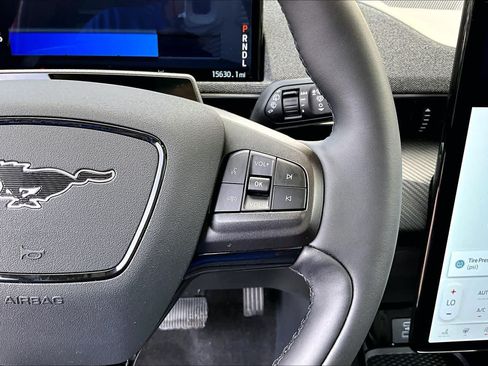 Used 2021 Ford Mustang Mach-E Premium AWD/4WD image 24