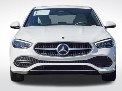 Used 2025 Mercedes-Benz C 300 Sedan image 2