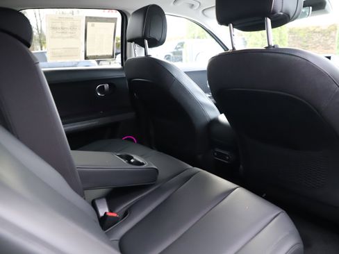 Used 2023 Hyundai Ioniq 5 SEL image 13