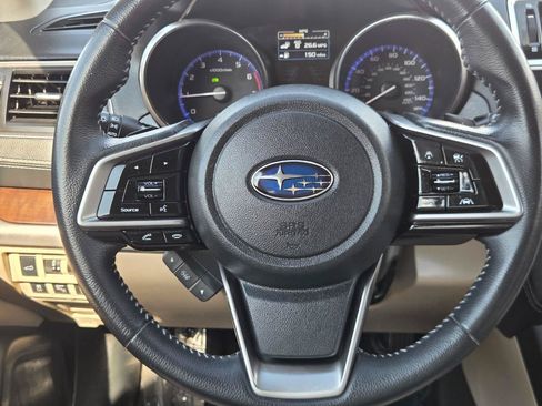 Used 2018 Subaru Outback 2.5i Limited AWD/4WD image 27