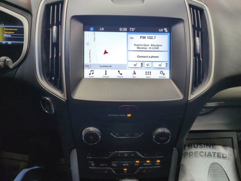 Used 2018 Ford Edge SEL w/ Equipment Group 201A AWD/4WD image 23