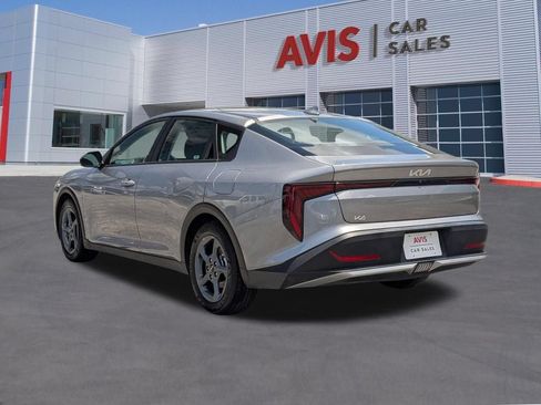 Used 2025 Kia K4 FWD image 3