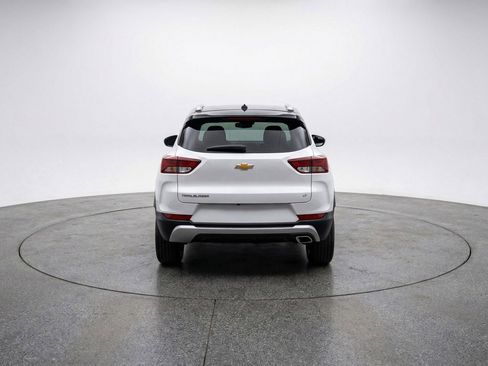 Used 2025 Chevrolet TrailBlazer LT image 7