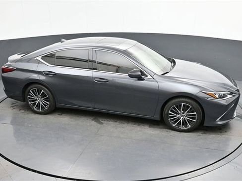 Certified 2022 Lexus ES 350 w/ Premium Package image 42