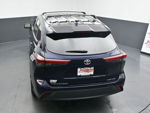 Used 2023 Toyota Highlander XLE image 33