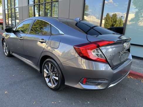 Used 2020 Honda Civic EX image 5