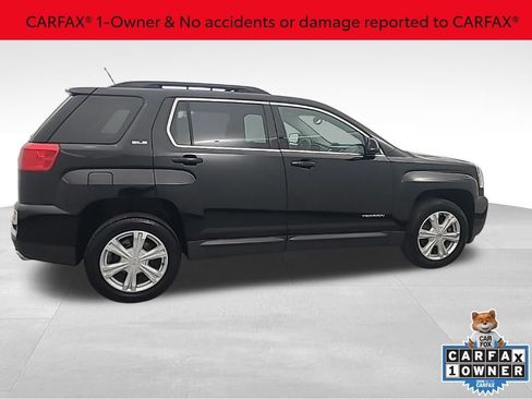 Used 2017 GMC Terrain SLE w/ Convenience Package image 2