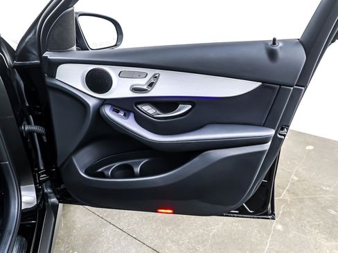 Used 2022 Mercedes-Benz GLC 300 image 23