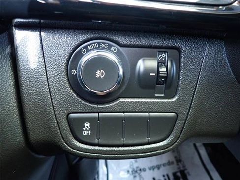 Used 2018 Chevrolet Spark LT FWD image 21