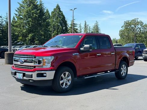 Certified 2018 Ford F150 XLT w/ Equipment Group 302A Luxury AWD/4WD image 8