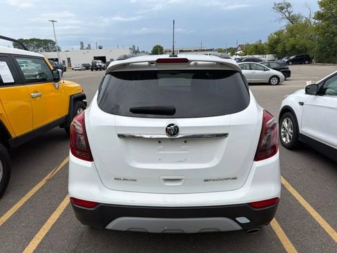 Used 2018 Buick Encore Sport Touring FWD image 3