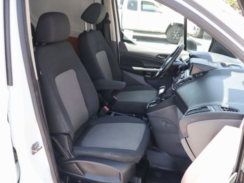 Used 2019 Ford Transit Connect XL image 36