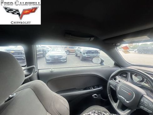 Used 2015 Dodge Challenger SXT w/ Super Sport Group (SS/T) RWD image 15