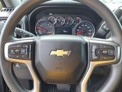 Used 2021 Chevrolet Silverado 1500 Custom w/ Safety Confidence Package AWD/4WD image 6