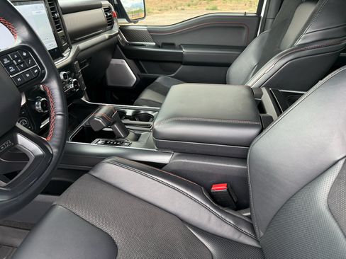 Used 2025 Ford F150 Raptor AWD/4WD image 26