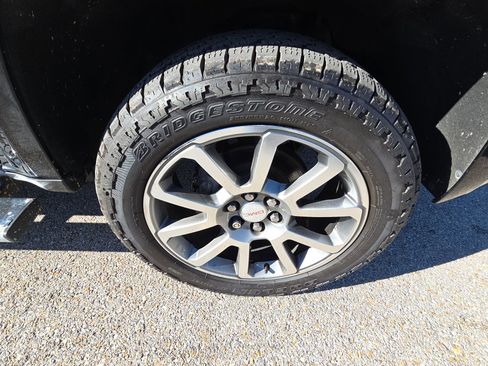 Used 2019 GMC Canyon Denali image 12