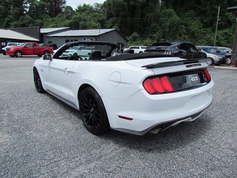 Used 2017 Ford Mustang GT Premium RWD image 8