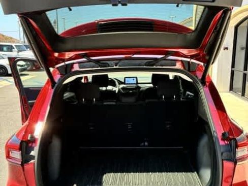 Used 2023 Ford Escape Active FWD image 9