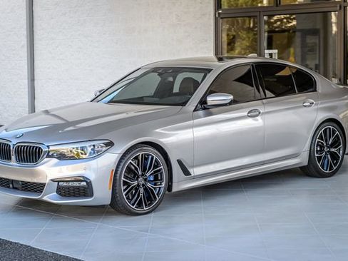Used 2018 BMW 540i w/ M Sport Package RWD image 6