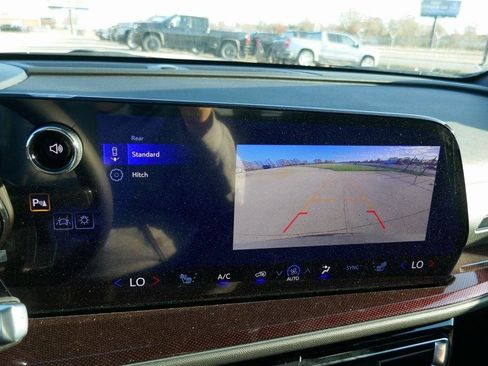 New 2026 Chevrolet Traverse Z71 image 22