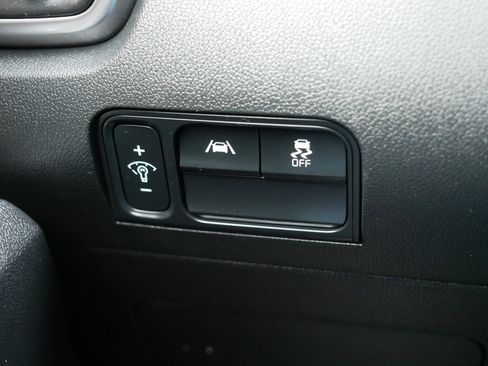 Certified 2023 Kia Sorento S w/ Panoramic Sunroof Package image 26