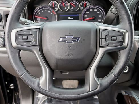 Used 2021 Chevrolet Silverado 1500 RST image 19