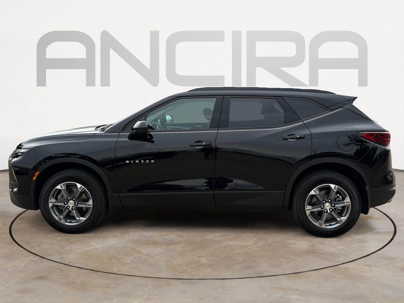 Used 2024 Chevrolet Blazer LT w/ Convenience Package FWD image 7