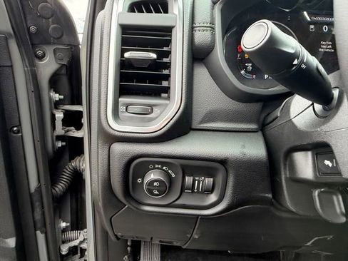 New 2026 RAM 2500 Laramie w/ Night Edition AWD/4WD image 21