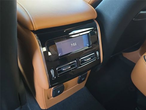 Used 2025 Lincoln Aviator Black Label image 15