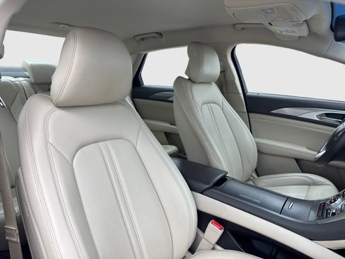 Used 2017 Lincoln MKZ Premiere AWD/4WD image 41