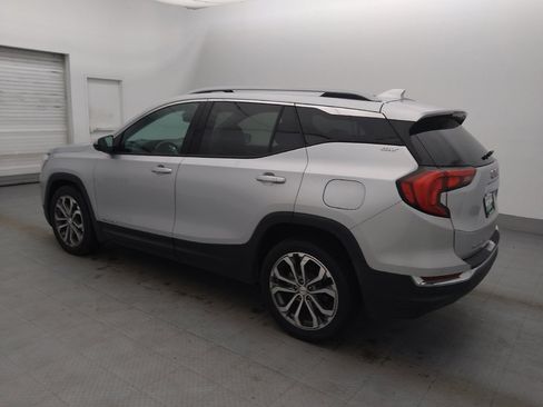 Used 2021 GMC Terrain SLT FWD image 3