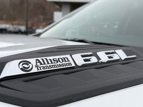 New 2025 Chevrolet Silverado 2500 W/T image 9