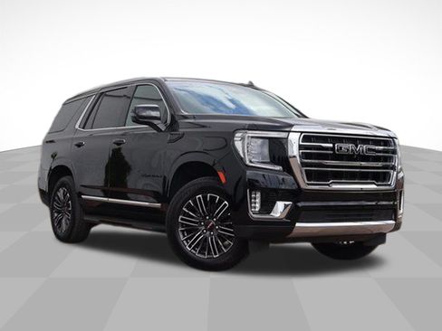 Certified 2023 GMC Yukon SLT w/ SLT Premium Package AWD/4WD image 1