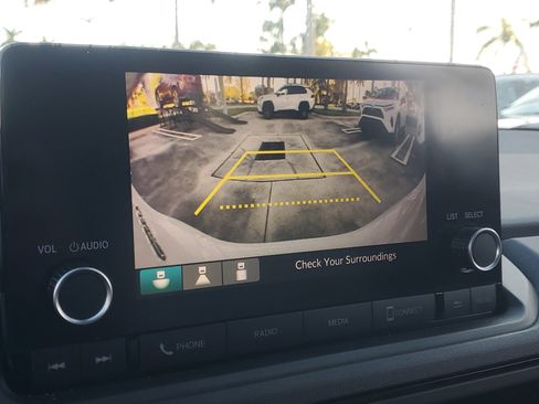 Used 2023 Honda Accord LX image 27