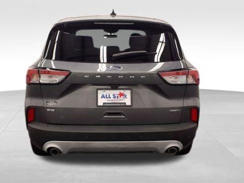 Used 2021 Ford Escape SE image 8