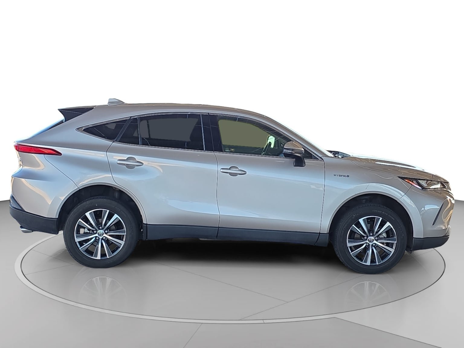 Used 2021 Toyota Venza LE AWD/4WD image 11