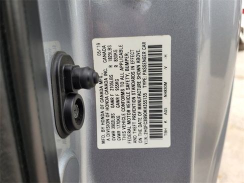 Used 2019 Honda Civic Touring image 19