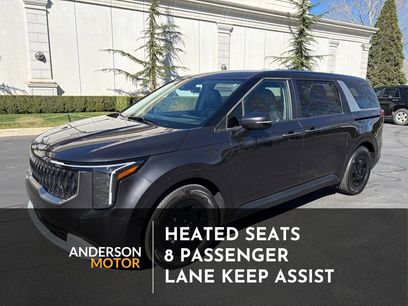 Used 2025 Kia Carnival