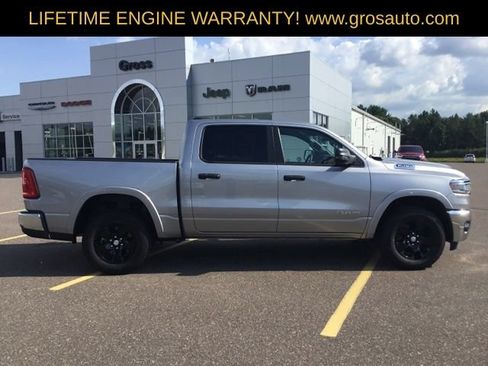 Used 2025 RAM 1500 Big Horn AWD/4WD image 13