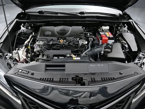 Used 2022 Toyota Camry XSE image 47