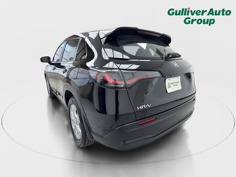 Used 2023 Honda HR-V LX image 5