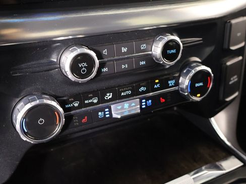 Used 2023 Ford F150 Lariat image 8