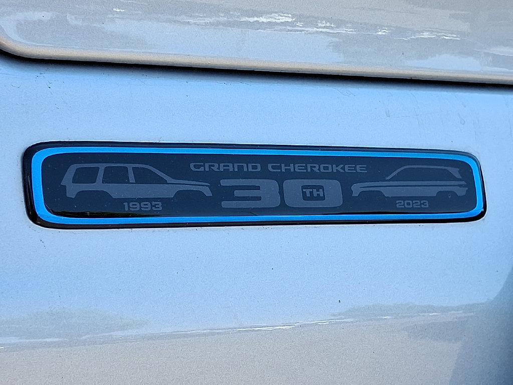 Used 2023 Jeep Grand Cherokee 30th Anniversary AWD/4WD image 36