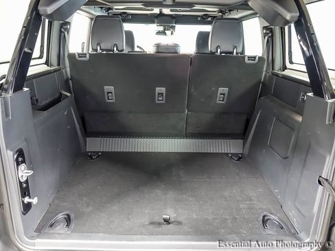 Used 2024 Ford Bronco Wildtrak image 23