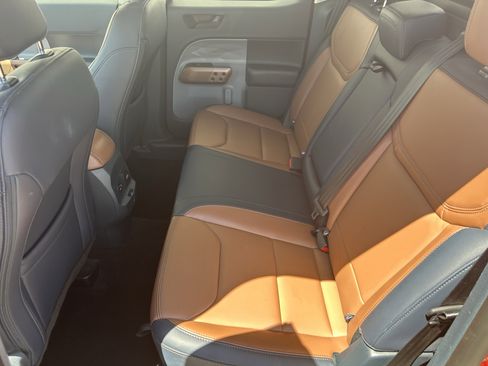 Used 2023 Ford Maverick Lariat w/ Lariat Luxury Package AWD/4WD image 19