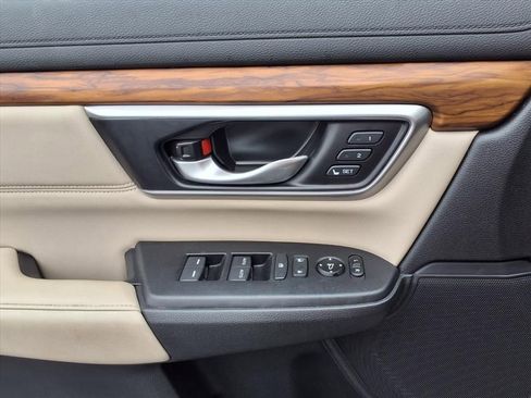 Used 2022 Honda CR-V EX-L image 17