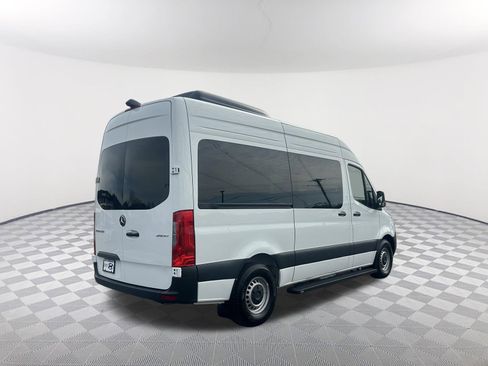 Used 2024 Mercedes-Benz Sprinter 2500 image 7
